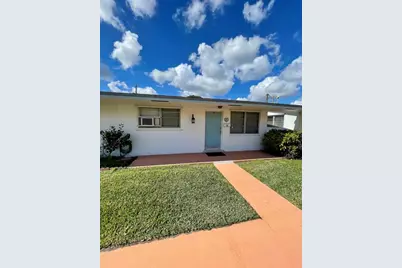 2325  Garfield St, Unit #12, Hollywood, FL 33020 - Photo 2