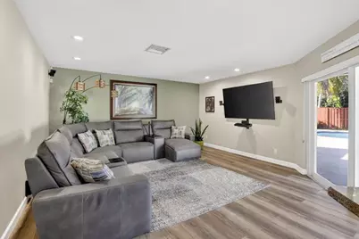 1111 NW 93rd Ter, Plantation, FL 33322 - Photo 8