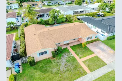 21304 NE 19th Ct, Miami, FL 33179 - Photo 6