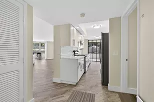 4770 Fountains Dr Unit, Lake Worth, FL 33467 - Photo 10