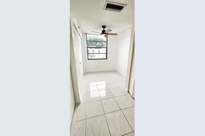 7311 NW 18th St, Unit #201, Margate, FL 33063 - Photo 6