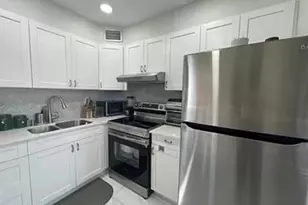 1920 NE 51st Ct, Fort Lauderdale, FL 33308 - Photo 4