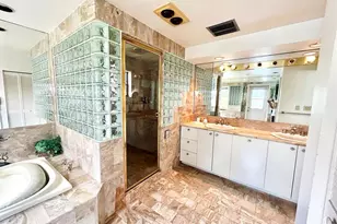 12900 N Bayshore Dr, North Miami, FL 33181 - Photo 14