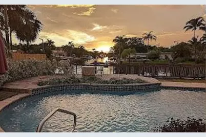 12900 N Bayshore Dr, North Miami, FL 33181 - Photo 8