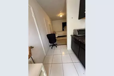 1822  Cleveland St, Unit #4, Hollywood, FL 33020 - Photo 6