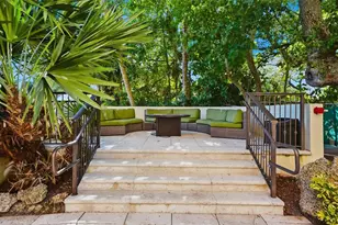 2951 S Bayshore Dr, Miami, FL 33133 - Photo 38