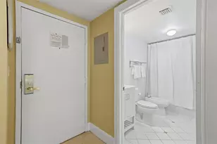 2951 S Bayshore Dr, Miami, FL 33133 - Photo 10