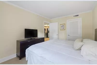 2951 S Bayshore Dr, Unit #315, Miami, FL 33133 - Photo 26
