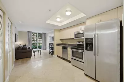 2951 S Bayshore Dr, Unit #315, Miami, FL 33133 - Photo 12