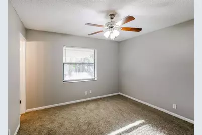 310 SW 76th Ter, North Lauderdale, FL 33068 - Photo 16