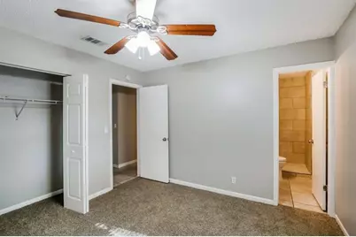 310 SW 76th Ter, North Lauderdale, FL 33068 - Photo 10