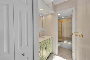 1100 SE 5th Ct, Pompano Beach, FL 33060 - Photo 26