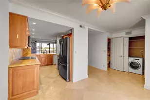 1100 SE 5th Ct, Pompano Beach, FL 33060 - Photo 4