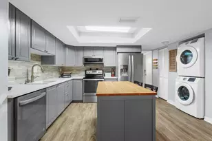 8101 NW 27th St, Coral Springs, FL 33065 - Photo 1