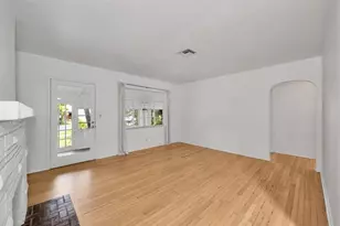 1108 NE 2nd St Single Fam, Fort Lauderdale, FL 33301 - Photo 12