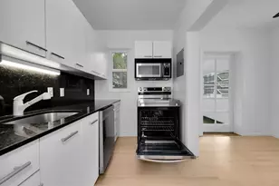 1108 NE 2nd St Single Fam, Fort Lauderdale, FL 33301 - Photo 8