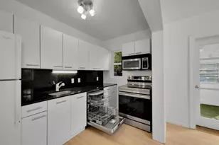 1108 NE 2nd St Single Fam, Fort Lauderdale, FL 33301 - Photo 10