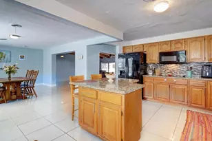 1621 SW 3rd Ave, Pompano Beach, FL 33060 - Photo 8