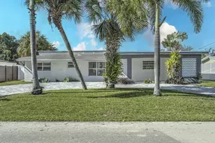 1621 SW 3rd Ave, Pompano Beach, FL 33060 - Photo 4