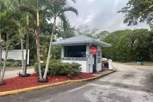 3301 Spanish Moss Te Unit, Lauderhill, FL 33319 - Photo 2