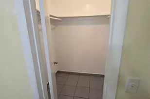 13695 NE 3rd Ct, North Miami, FL 33161 - Photo 8