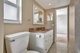 900 NE 18th Ave Unit, Fort Lauderdale, FL 33304 - Photo 8