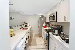 1640 W Golfview Dr, Pembroke Pines, FL 33026 - Photo 20