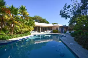 2132 Bayview Dr, Fort Lauderdale, FL 33305 - Photo 4