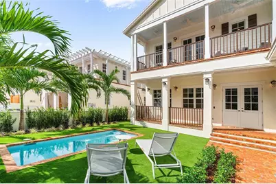 136 SE 1 Ave, Delray Beach, FL 33444 - Photo 1