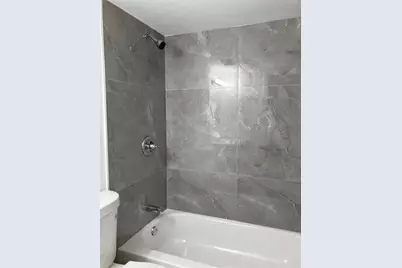 203  Lake Pointe Dr, Unit #108, Oakland Park, FL 33309 - Photo 10