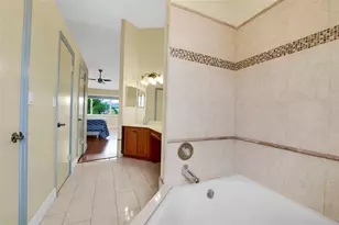 3130 N 38th Ave, Hollywood, FL 33021 - Photo 22