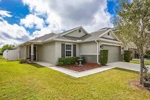 5580 NW Pine Trail Cir, Port Saint Lucie, FL 34983 - Photo 2