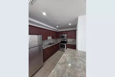 681 SW 29th Ter, Fort Lauderdale, FL 33312 - Photo 2