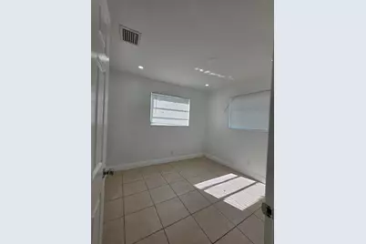 681 SW 29th Ter, Fort Lauderdale, FL 33312 - Photo 14