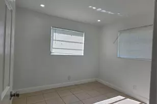 681 SW 29th Terrace, Fort Lauderdale, FL 33312 - Photo 14