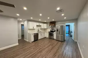 9422 SW 51st St, Fort Lauderdale, FL 33328 - Photo 4