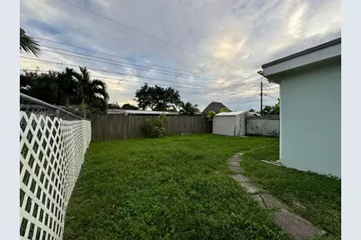 9422 SW 51st St, Fort Lauderdale, FL 33328 - Photo 32