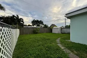 9422 SW 51st St, Fort Lauderdale, FL 33328 - Photo 32