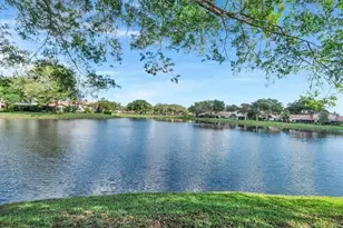 3143 Deer Creek Lake Shore Dr Unit, Deerfield Beach, FL 33442 - Photo 2