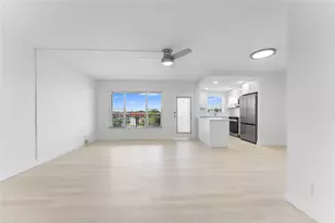 804 SE 7th St, Deerfield Beach, FL 33441 - Photo 6