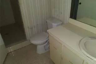 2112 S Cypress Bend Dr, Pompano Beach, FL 33069 - Photo 8