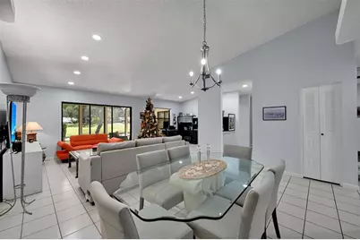 10788  Waterberry Dr, Boca Raton, FL 33498 - Photo 6