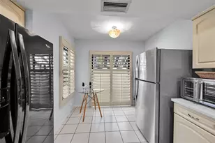 10788 Waterberry Dr, Boca Raton, FL 33498 - Photo 10