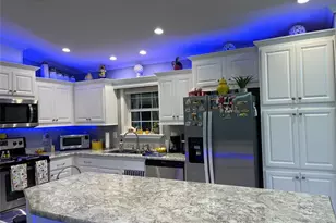 1890 SW 83rd Terrace, Davie, FL 33324 - Photo 6