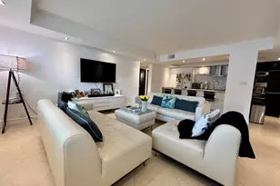 2900 NE 30th St, Fort Lauderdale, FL 33306 - Photo 2