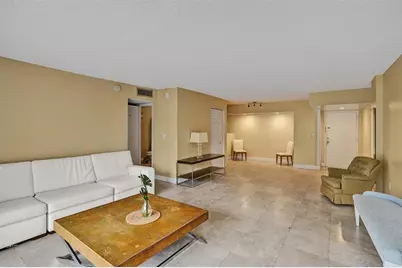 200  178th Dr, Unit #309, Sunny Isles Beach, FL 33160 - Photo 12