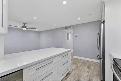 2860 NE 14th Street Cswy, Unit #106D, Pompano Beach, FL 33062 - Photo 8