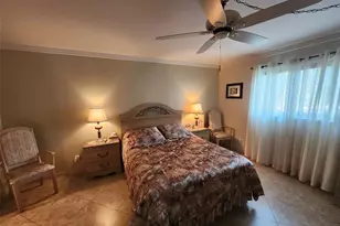 4191 NW 41st St, Lauderdale Lakes, FL 33319 - Photo 14