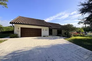7571 Estrella Cir, Boca Raton, FL 33433 - Photo 1