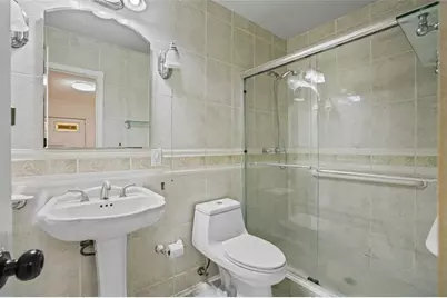 8930 SW 38th St, Miami, FL 33165 - Photo 12